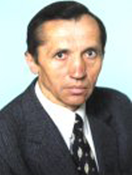 1976 Казак Николай Станиславович, академик НАН РБ, известный ученый в области кристаллооптики, нелинейной оптики  и лазерной физики;