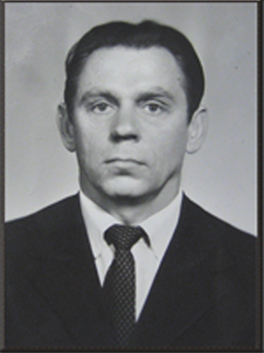 1979 Стрижнев Владимир Семенович, кандидат физико-математических наук, доцент, специалист в области квантовой электроники и оптики;